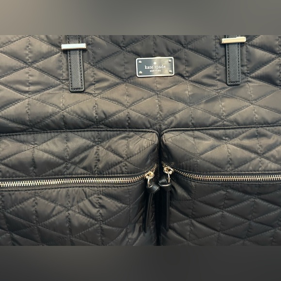 Like new Kate spade Wilson road Carmella quilted black nylon travel bag - Picture 4 of 14